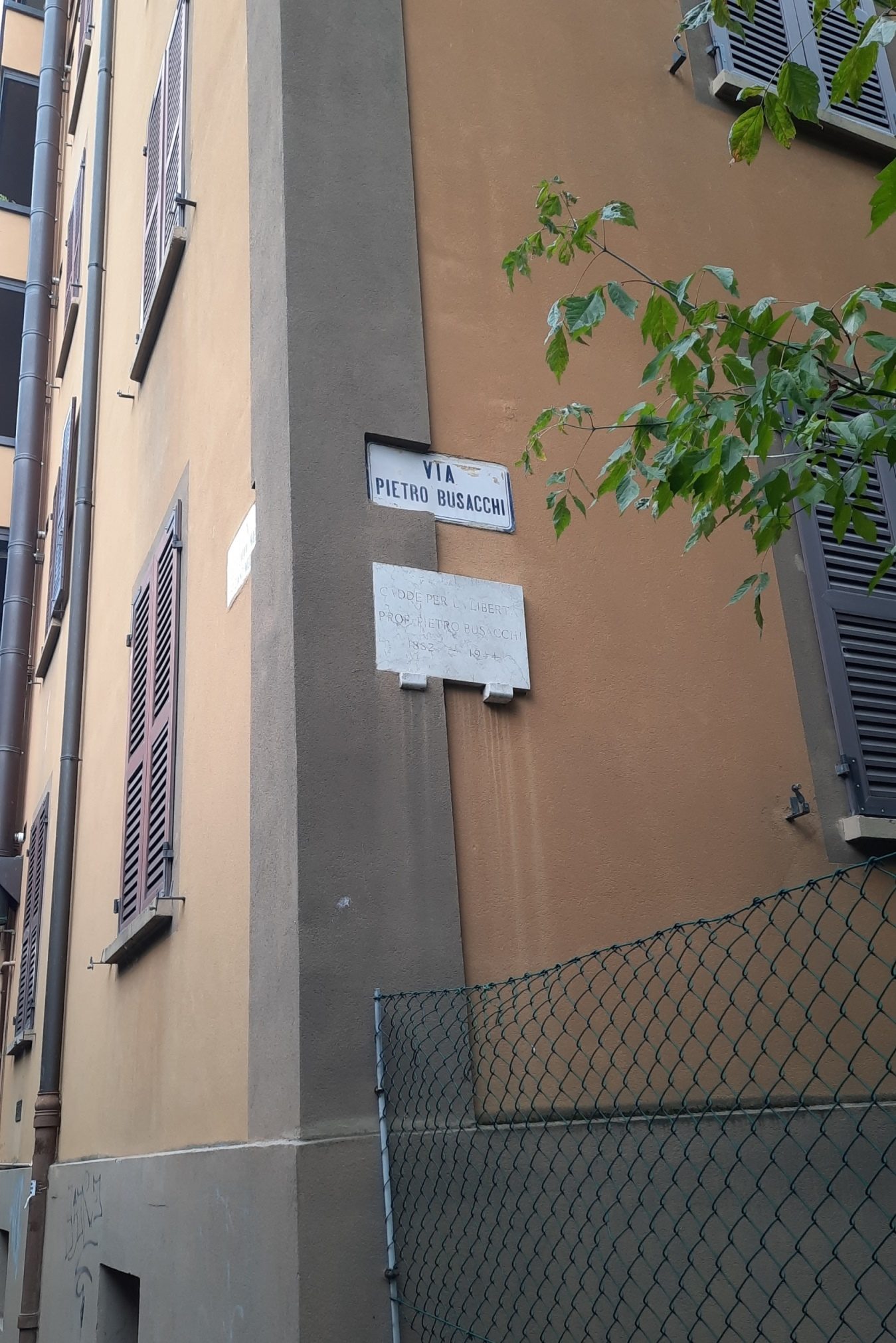 Pietro Busacchi's memorial tablet, Bologna - 02.jpg